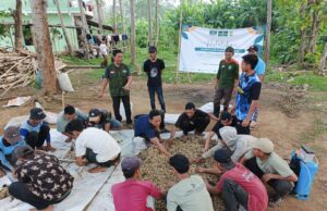 Dukung Program Pesantren Hijau, LPBI NU Pekalongan Gelar Pelatihan Pembuatan Pupuk Organik