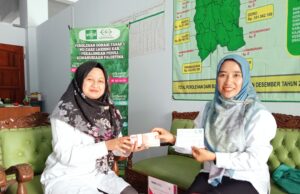 Fatayat NU Kabupaten Pekalongan Serahkan Bantuan untuk Pembangunan TPQ An-Nahdliyah di Tratebang Wonokerto