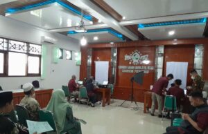 Layanan Eazy Paspor Permudah 120 Jemaah Haji KBIHU An-Nahdliyah Pekalongan