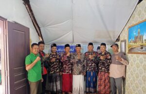 Satkoryon Tirto Sowan ke Sesepuh Banser, Dapat Cerita Menarik Perjuangan Banser Zaman Dahulu