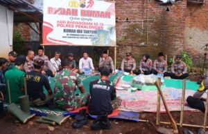PAC IPNU Kec. Doro Berpartisipasi dalam Pembukaan Bedah Rumah dalam Rangka Hari Bhayangkara ke-79 Polres Pekalongan