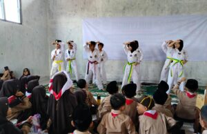 Demo Ekstrakurikuler MI Sullam Taufiq Kajen Jadi Panduan Siswa Menemukan Bakat dan Meraih Prestasi