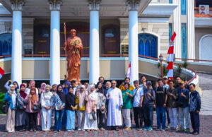 Dari Gereja Santo Petrus Pekalongan: Saat Ajaran Katolik Mempertemukan Persaudaraan dan Ekologi