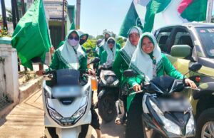 Semarak Kirab Maulid, 11 Anggota Fatayat NU Tanjung Kobarkan Semangat Perempuan Nahdliyin