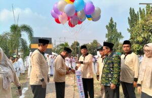 3.775 Siswa MI Ma’arif NU Kabupaten Pekalongan Ikuti Peragaan Manasik Haji, Tanamkan Nilai Imtaq Sejak Dini