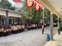 Tanamkan Nilai-Nilai Pancasila dan Semangat Kebangsaan, MIS NU Al Utsmani Gejlig Gelar Upacara Peringatan Hari Kesaktian Pancasila