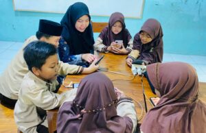 Transformasi Pembelajaran Digital: MIS Sembungjambu Gunakan Platfrom Alef Education dalam Pembelajaran Bahasa Arab dan Bahasa Inggris